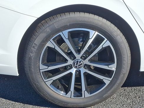 New 2026 Volkswagen Jetta Sport image 5