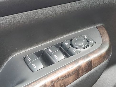 Used 2023 GMC Acadia Denali w/ Denali Ultimate Package AWD/4WD image 24