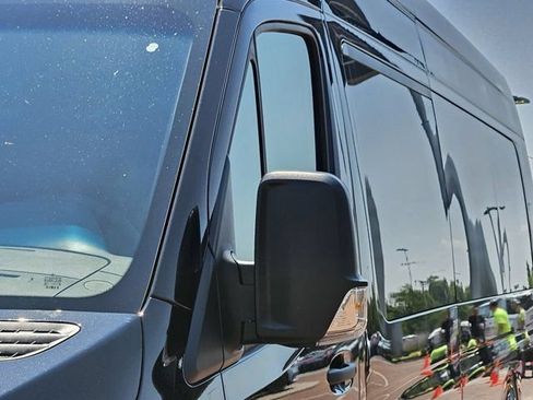 New 2024 Mercedes-Benz Sprinter 3500 image 11