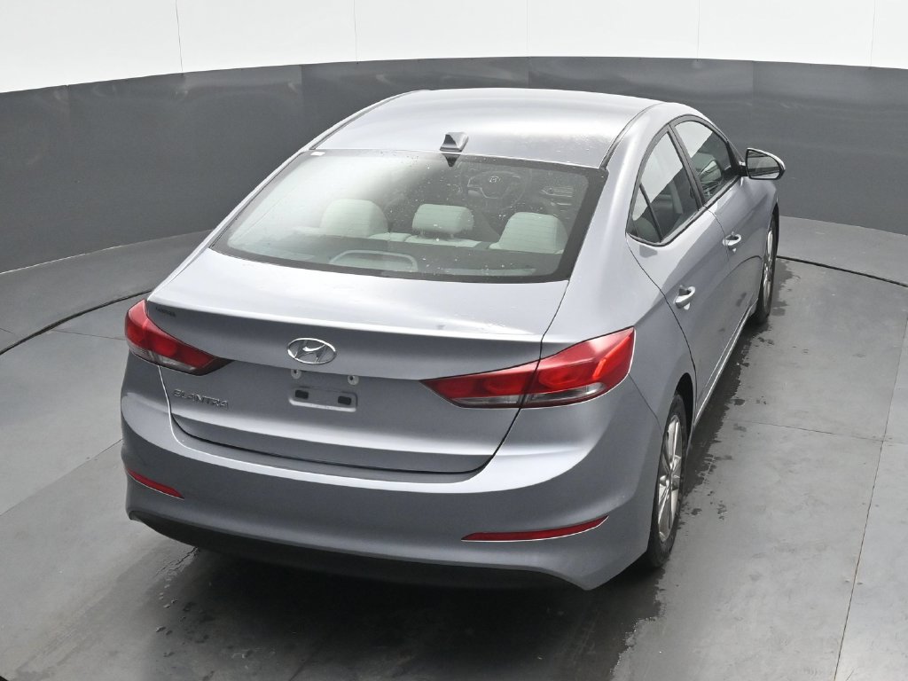 Used 2017 Hyundai Elantra SE FWD image 9