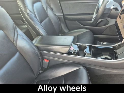 Used 2019 Tesla Model 3 Long Range image 16