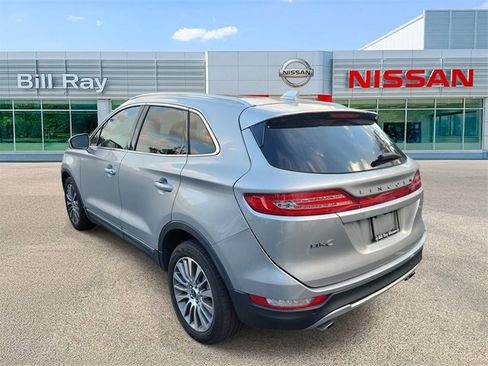 Used 2017 Lincoln MKC Reserve image 3