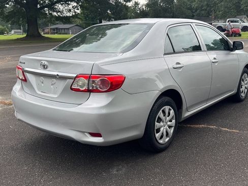 Used 2012 Toyota Corolla L image 8