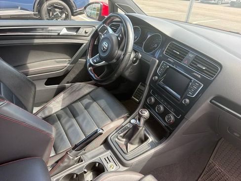 Used 2015 Volkswagen GTI SE w/ Lighting Package (SEL) FWD image 13
