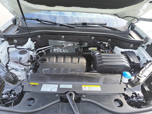 Certified 2024 Volkswagen Atlas SEL AWD/4WD image 30