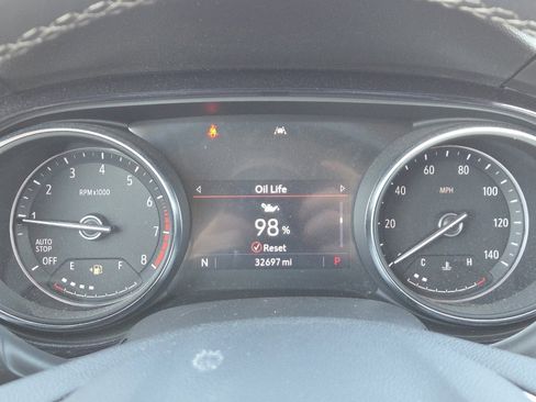 Used 2023 Buick Encore GX Preferred w/ Cold Weather Comfort Package image 27