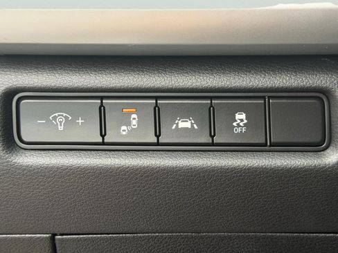 Used 2020 Kia Telluride S w/ S 8 Passenger Seating Package FWD image 23