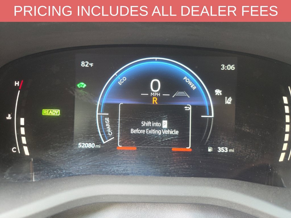 Certified 2025 Toyota Camry LE FWD image 9