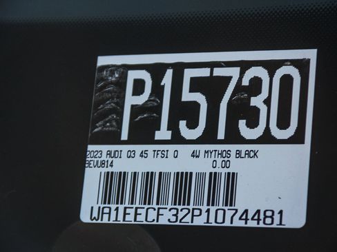 Certified 2023 Audi Q3 2.0T Premium Plus w/ Premium Plus Package image 30