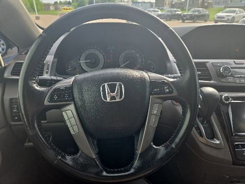 Used 2016 Honda Odyssey Touring Elite image 17