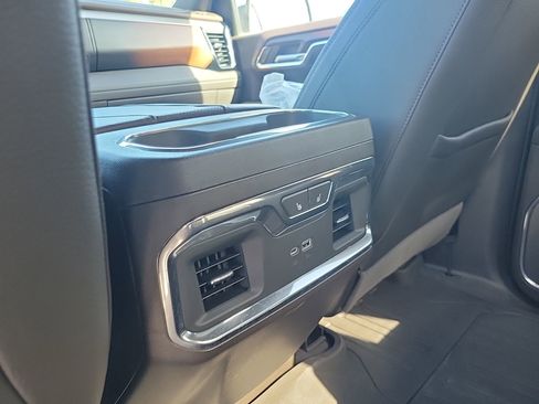 Used 2024 GMC Sierra 1500 Denali w/ Technology Package image 22