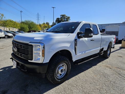 Certified 2024 Ford F350 XL w/ XL Off-Road Package image 8