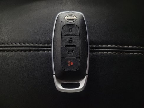 Used 2024 Nissan Sentra SV image 32