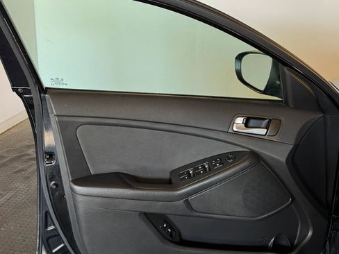 Used 2015 Kia Optima LX w/ Hybrid Convenience Package FWD image 12