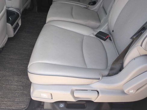 Used 2022 Honda Odyssey Elite image 24