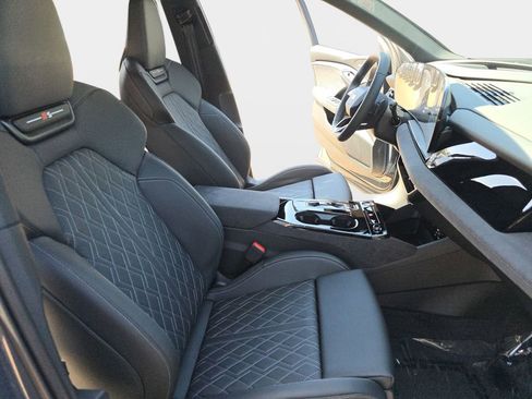 New 2025 Audi SQ6 e-tron Premium Plus image 10