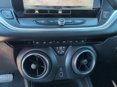 Certified 2023 Chevrolet Blazer LT w/ Driver Confidence Package image 21