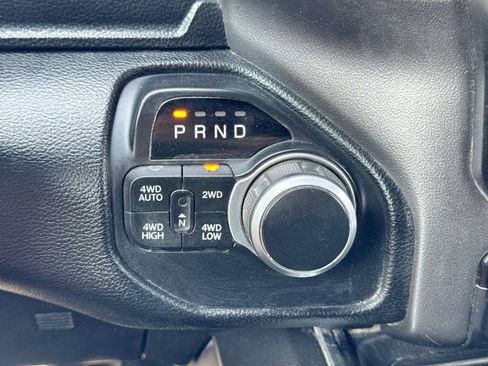 Used 2019 RAM 1500 Big Horn AWD/4WD image 32