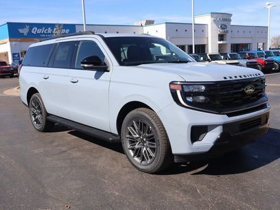 New 2026 Ford Expedition Max Platinum w/ Stealth Appearance Package