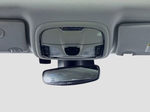 Used 2022 Jeep Cherokee Latitude Lux w/ Sun & Sound Group image 24