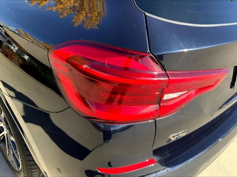 Used 2021 BMW X3 M40i w/ Executive Package image 27