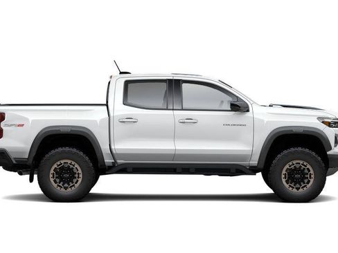 New 2026 Chevrolet Colorado ZR2 w/ Technology Package AWD/4WD image 30