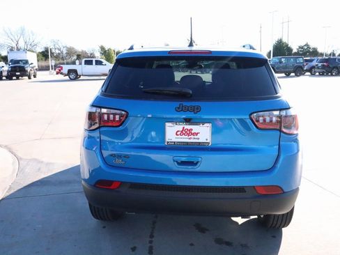 New 2026 Jeep Compass Latitude image 21