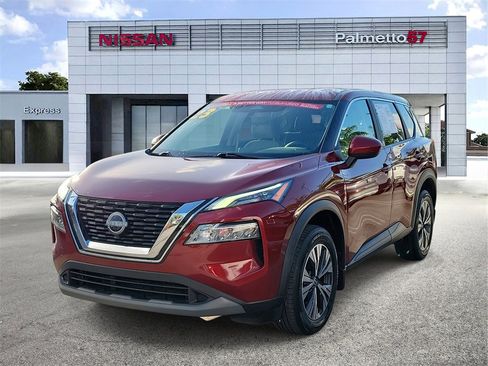 Certified 2023 Nissan Rogue SV image 3