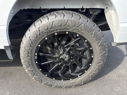Used 2022 Ford F150 XLT w/ Equipment Group 302A High AWD/4WD image 9