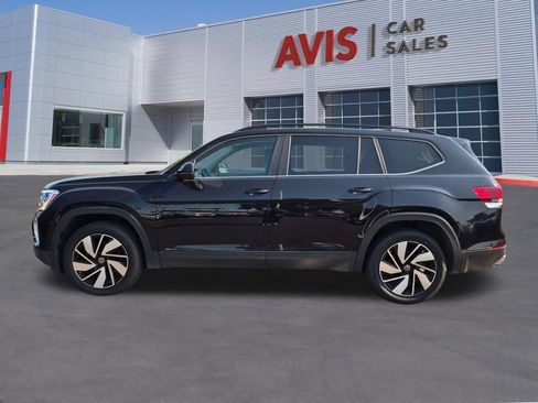 Used 2025 Volkswagen Atlas SE FWD image 10