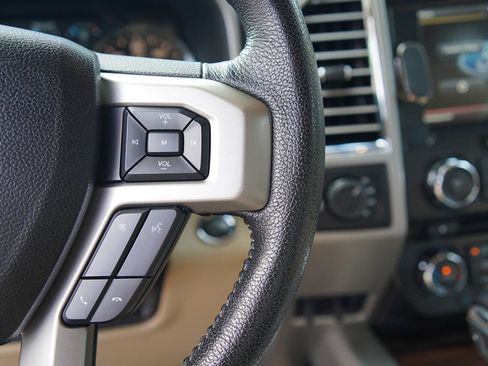 Used 2015 Ford F150 Lariat w/ Equipment Group 501A Mid AWD/4WD image 72