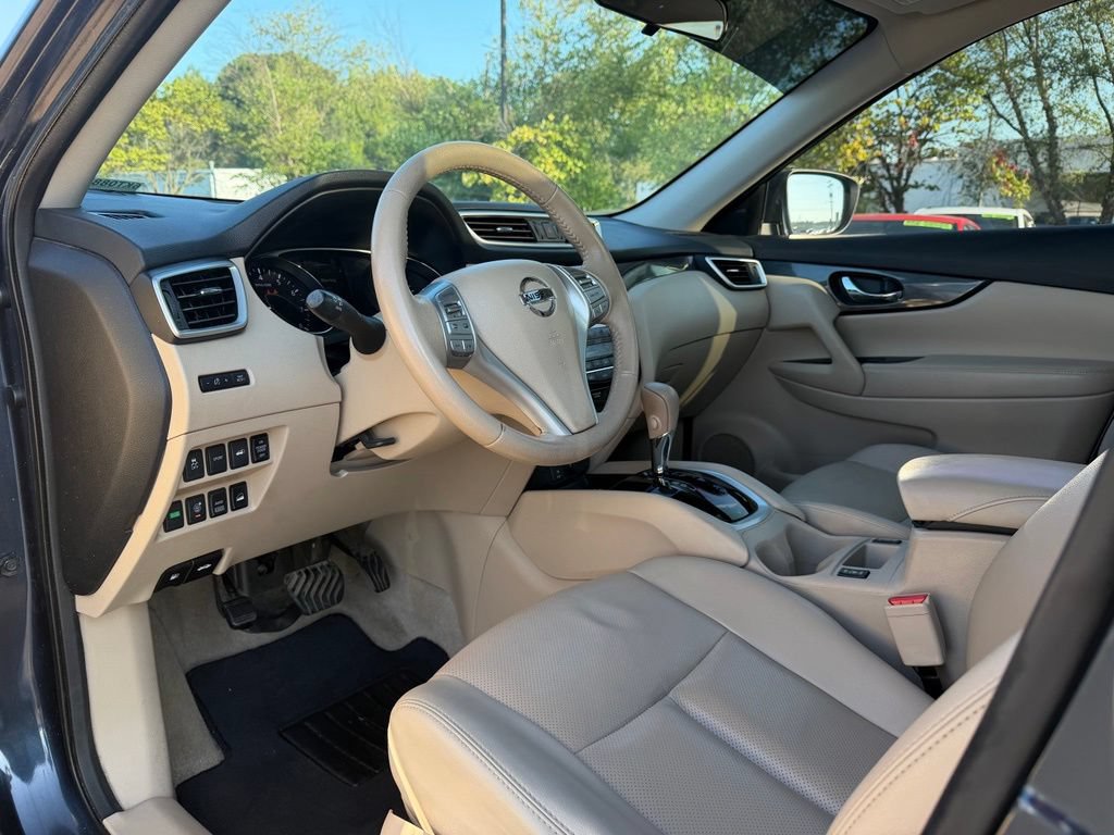 Used 2015 Nissan Rogue SL w/ SL Premium Package AWD/4WD image 9