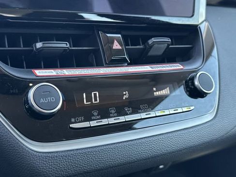 Certified 2025 Toyota Corolla LE image 16