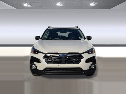 Used 2024 Subaru Crosstrek 2.0i Premium image 5