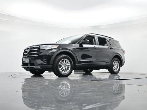 New 2026 Ford Explorer Active image 33