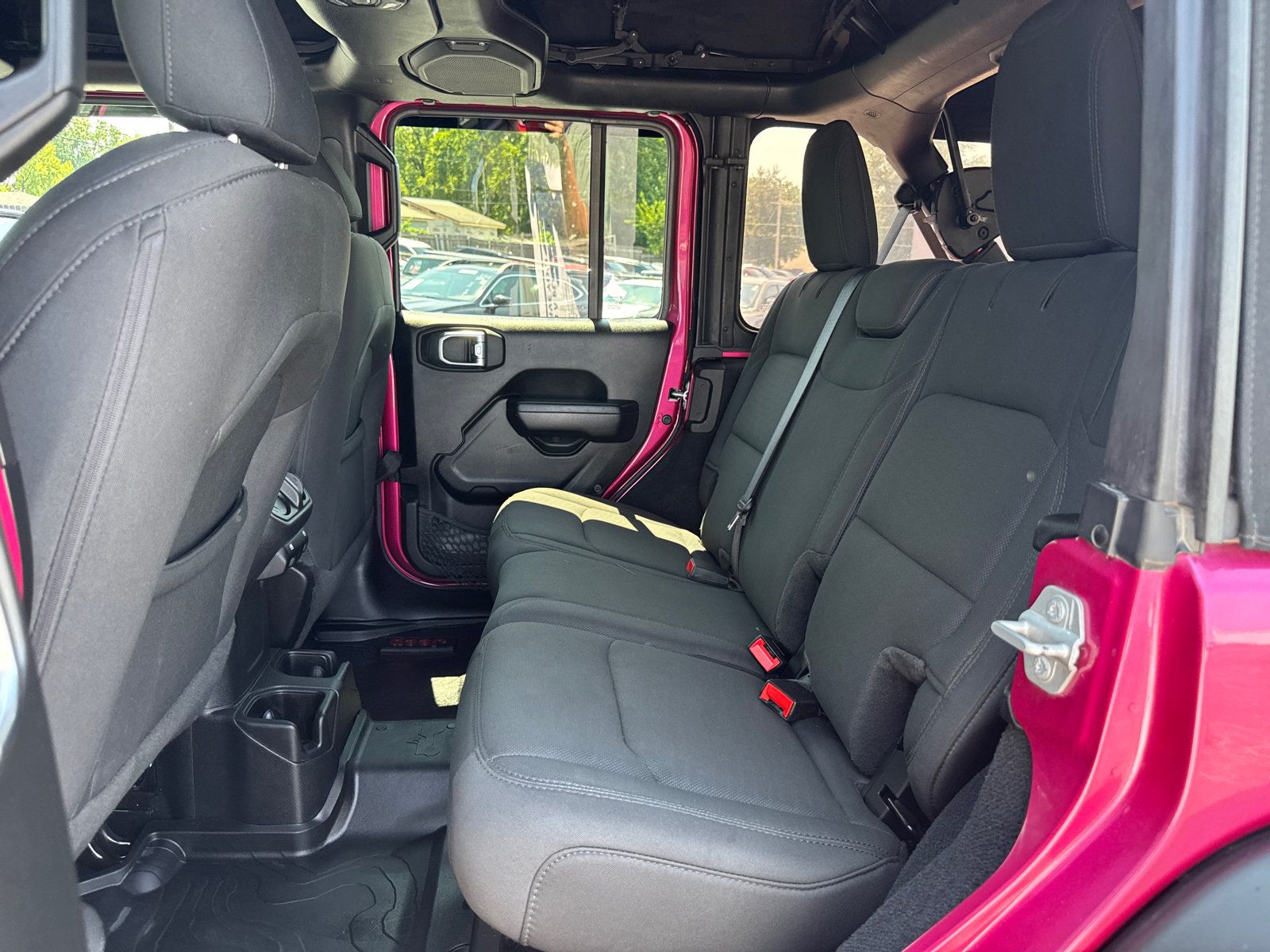 Used 2022 Jeep Wrangler Unlimited Sport AWD/4WD image 6