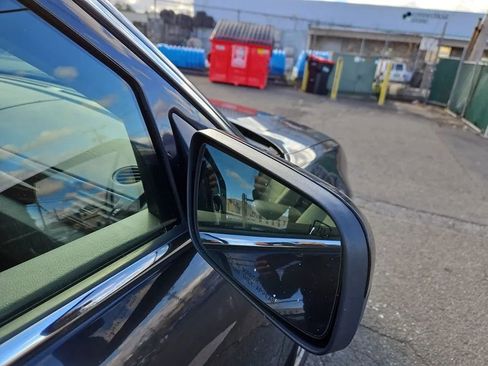 Used 2008 Ford Taurus SEL image 4