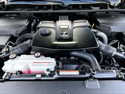 Used 2024 Lexus LX 600 F Sport image 30