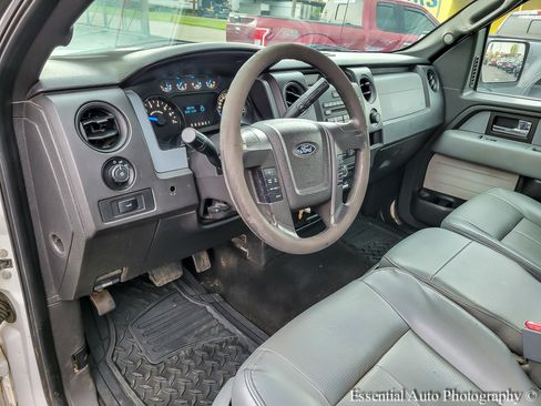 Used 2014 Ford F150 XL w/ Equipment Group 101A Mid AWD/4WD image 8