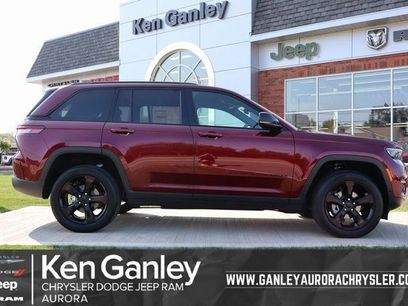 New 2025 Jeep Grand Cherokee Altitude w/ Trailer Tow Package