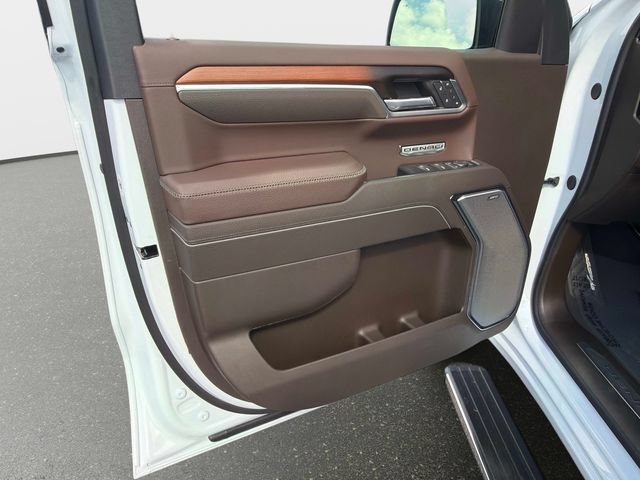 New 2026 GMC Sierra 1500 Denali w/ Technology Package AWD/4WD image 17