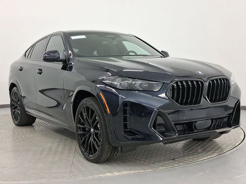 New 2026 BMW X6 xDrive40i image 7