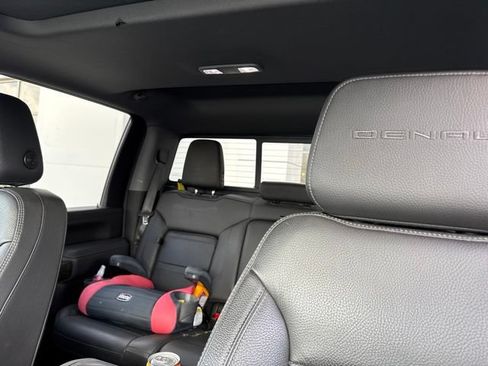 Used 2021 GMC Sierra 2500 Denali w/ Denali Ultimate Package AWD/4WD image 6