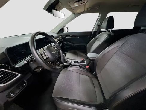 Certified 2025 Kia Seltos S image 20