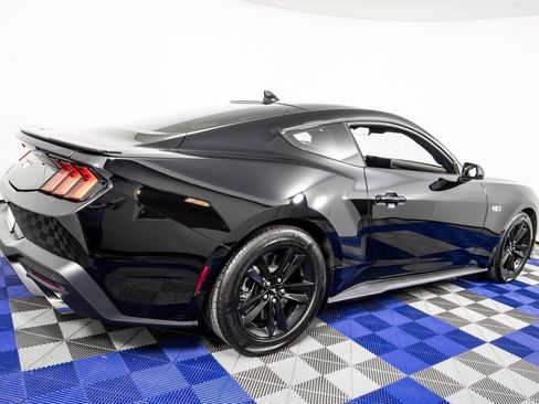 Used 2024 Ford Mustang GT image 5