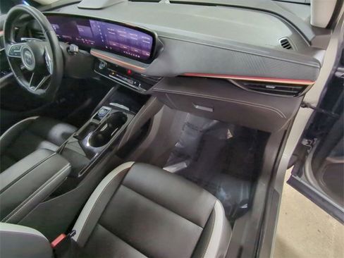 Used 2024 Buick Envision Sport Touring image 28