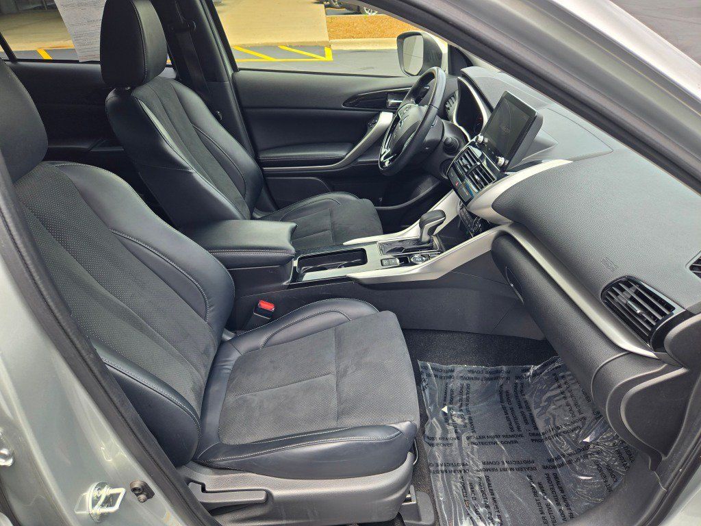 Used 2024 Mitsubishi Eclipse Cross SE AWD/4WD image 7