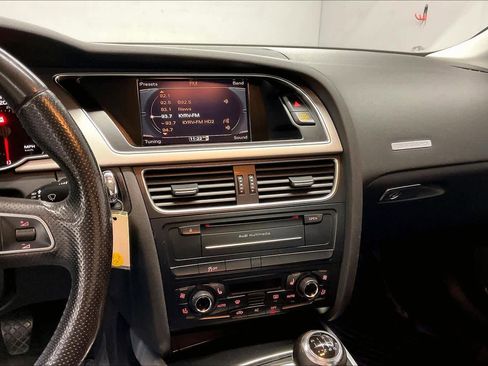 Used 2011 Audi A5 2.0T Premium Plus image 9