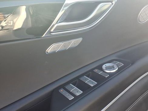 Used 2025 Genesis GV80 2.5T Standard image 23