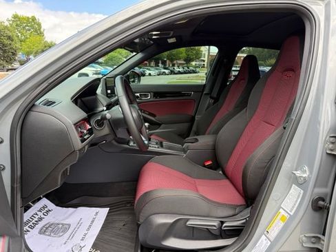 Used 2026 Honda Civic Si image 13